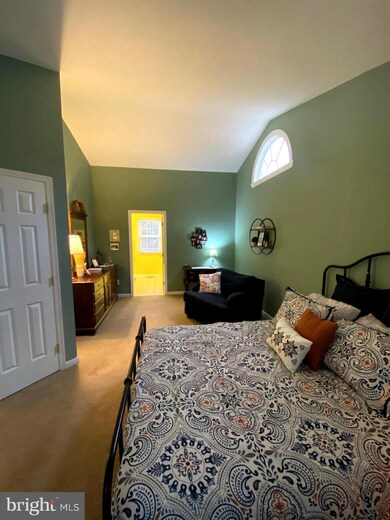 9508 Stoneoak Rd, Baltimore, MD 21236 - photo 7