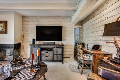 06_55_Upper_Woodbridge_Road_E2_Snowmass_