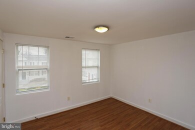 2505 Kent Town Place unit A, Hyattsville, MD 20785 - photo 2