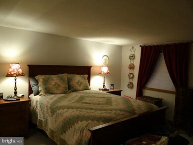 197 Theodore Dr, Chambersburg, PA 17202 - photo 5