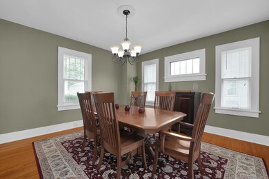 7-web-or-mls-1527-lincoln-rd