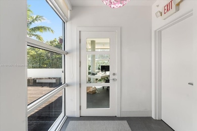 1520 Lenox Ave unit 2, Miami Beach, FL 33139 - photo 3