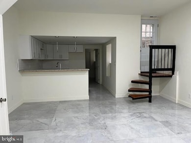 400 S 22nd St unit A, Philadelphia, PA 19146 - photo 4