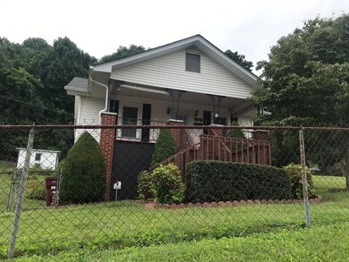 606 Orleans St, Johnson City, TN 37601 - photo 3