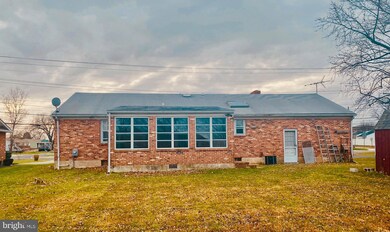 1011 Washington St, New Castle, DE 19720 - photo 5