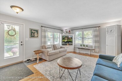 1705 Comfort St, Lansing, MI 48915 - photo 4