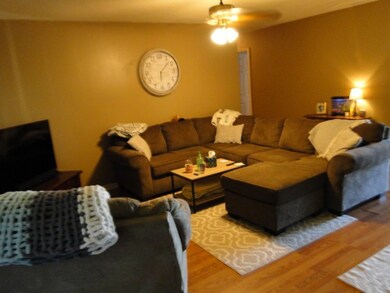 123 Lindbergh Ln, Shelbyville, TN 37160 - photo 2