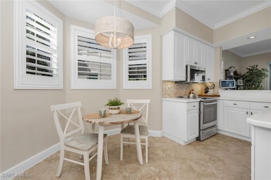 566 Vintage Reserve Ln unit 21-A, Naples, FL 34119 - photo 6