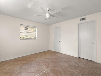 400 18th St unit 4, Vero Beach, FL 32960 - photo 6
