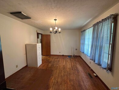 503 Lasalle St, Rainbow City, AL 35906 - photo 4