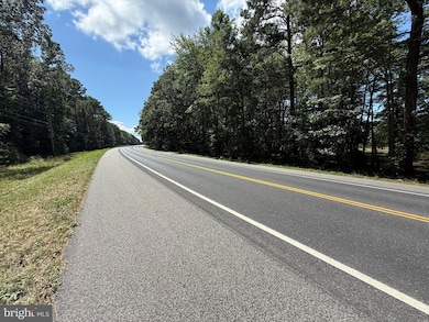 18832 Piney Point Rd, Valley Lee, MD 20692 - photo 5