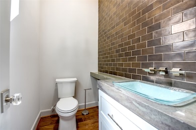 15751 Tanya Cir, Houston, TX 77079 - photo 3