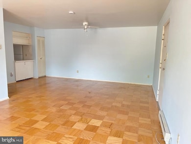 401 E Dartmouth Dr unit 5, Sterling, VA 20164 - photo 5