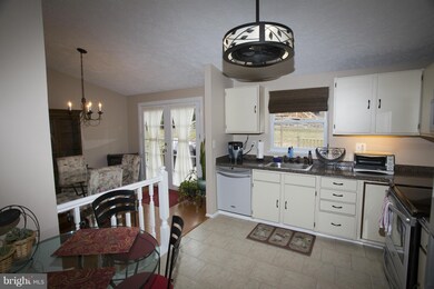 3112 Gershwin Ln, Silver Spring, MD 20904 - photo 6