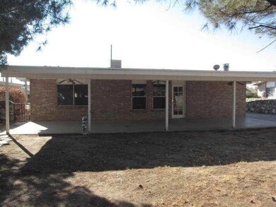 15341 Northport Ct, Horizon City, TX 79928 - photo 2