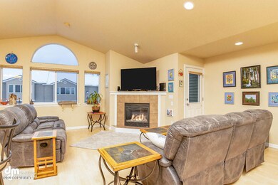Living Room 20191206-DW-3618-SMALL