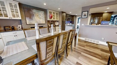 331 Asylum Rd, Warwick, RI 02886 - photo 5