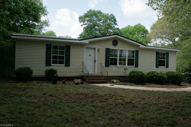 3526 Buffalo Ford Rd, Asheboro, NC 27205 - photo 5