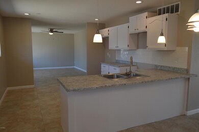 2617 N 47th Dr, Phoenix, AZ 85035 - photo 7