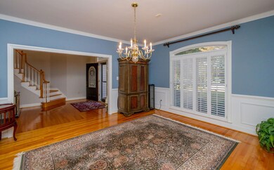 5 Dining Room