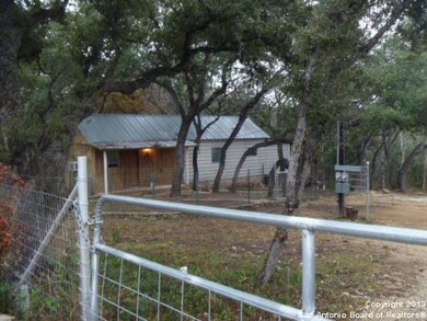 17735 Morningside Dr, Helotes, TX 78023 - photo 2