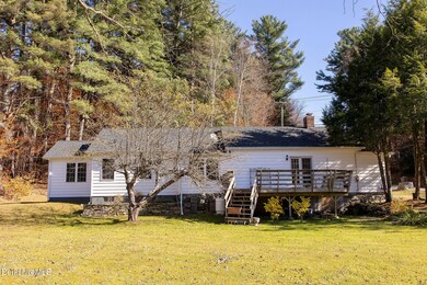 EXTERIOR YARD SIDE