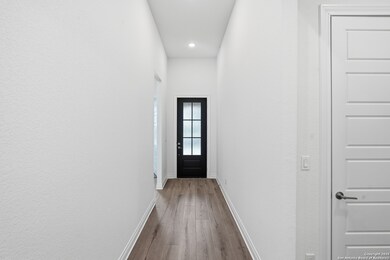 117 Merry Calf Ln, Boerne, TX 78006 - photo 6