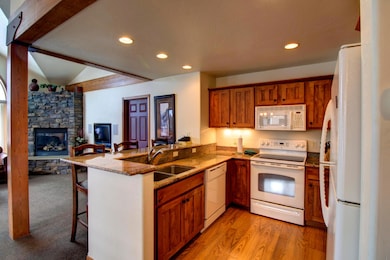 997 Saint Andrews Dr unit 50 T Wk 44, Columbia Falls, MT 59912 - photo 4