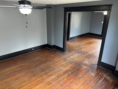 620 Main St, Grandview, IN 47615 - photo 7