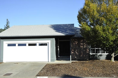 330 Orchard St, Healdsburg, CA 95448 - photo 2