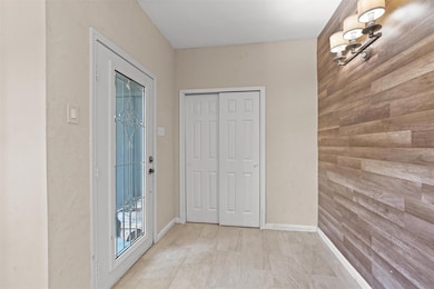 141 Pine View Loop, Bastrop, TX 78602 - photo 3