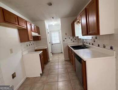 6172 Princeton Ave unit 6, Morrow, GA 30260 - photo 7