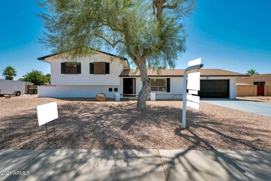 839 N Acacia, Mesa, AZ 85213 - photo 3