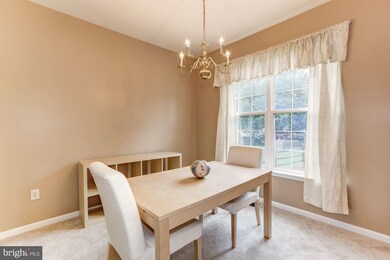 12515 Hawks Nest Ln, Germantown, MD 20876 - photo 5