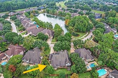 31207 Lakeview Bend Ln, Spring, TX 77386 - photo 2