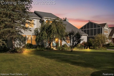 1753 Dawncrest Dr, West Bloomfield, MI 48324 - photo 3