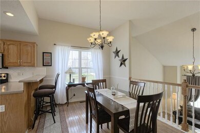 21202 W 52nd St, Shawnee, KS 66218 - photo 6