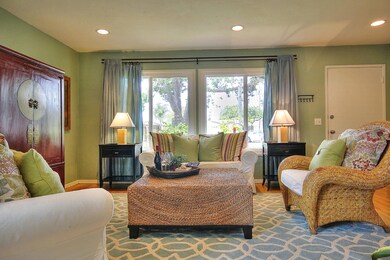 Living room w picture window