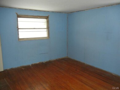 1515 Valley Rd, Bethlehem, PA 18018 - photo 7