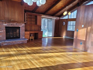 111 Widgeon Ln, Lords Valley, PA 18428 - photo 4