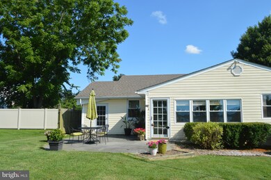 88 Sunset Cir, Colonial Beach, VA 22443 - photo 3