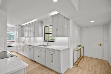 7867 Sailboat Key Blvd S unit 201, South Pasadena, FL 33707 - photo 5