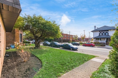 1170 Bryden Rd unit D, Columbus, OH 43205 - photo 5