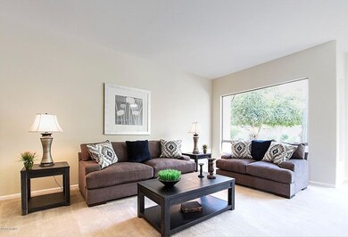 12-Formal Living_Dining Room