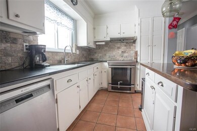 1548 Walnut Ln, Macungie, PA 18062 - photo 7