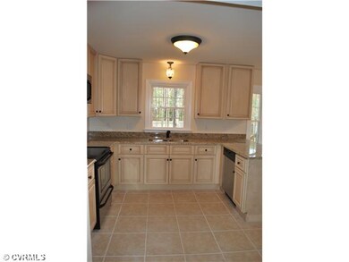 Kitchen - ALL NEW, Tile floor, cabinets, granite, 