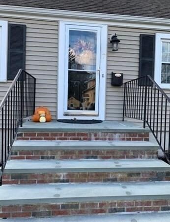 7 Butler Ave, Wakefield, MA 01880 - photo 2