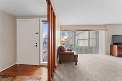 8051 Timbertree Way unit 4, West Chester, OH 45069 - photo 5