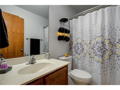 7-web-or-mls-bathroom 2