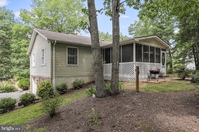 110 Lakewood Dr, Stephens City, VA 22655 - photo 5